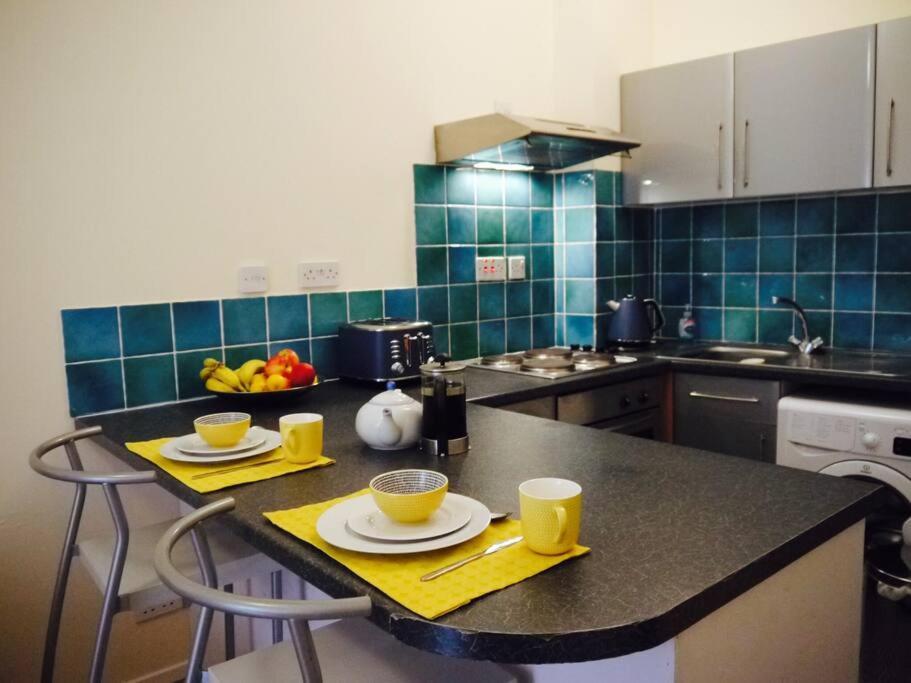Fabulous Location, One Bedroom West End Flat, Just Off Byres Rd, Close To Sec & Hydro กลาสโกว์ ภายนอก รูปภาพ
