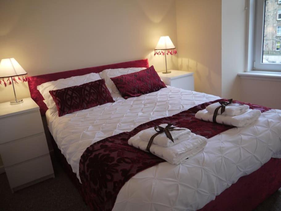 Fabulous Location, One Bedroom West End Flat, Just Off Byres Rd, Close To Sec & Hydro กลาสโกว์ ภายนอก รูปภาพ