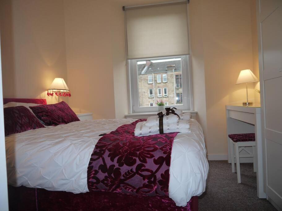 Fabulous Location, One Bedroom West End Flat, Just Off Byres Rd, Close To Sec & Hydro กลาสโกว์ ภายนอก รูปภาพ